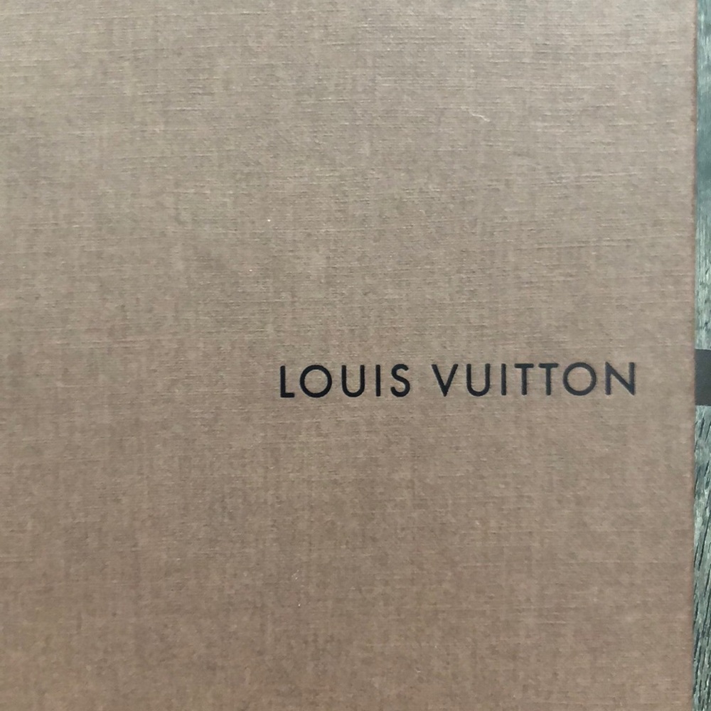 Louis Vuitton Authentic box - Picture 3 of 6